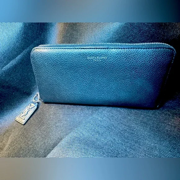 YSL Zip Around Wallet Saint Laurent Black Leather Silver Logo Discontinued RARE - Picture 15 of 16